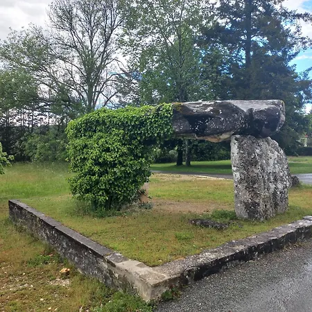 Au Dolmen Bed & Breakfast